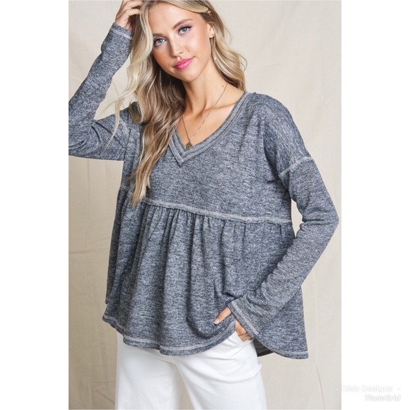 ❤️LAST 2! V Neck Raw Edge Stitch Soft Babydoll Tee - Picture 7 of 8